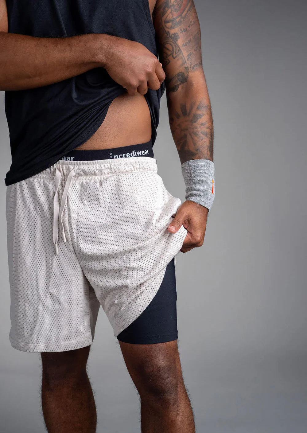 Circulation Shorts