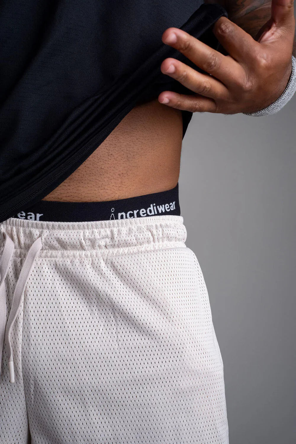 Circulation Shorts